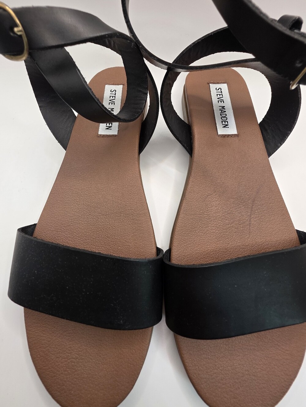 Steve Madden Black Leather Ankle Strap Flat Sandals Women's Size 7